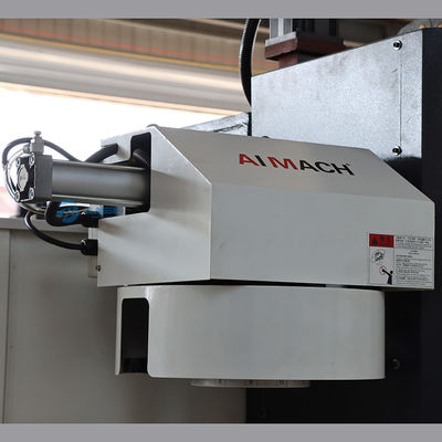 Mitte der maschinellen Bearbeitung Taiwan-Marke mini vertikales VMC640 cnc-Metallfräsmaschine