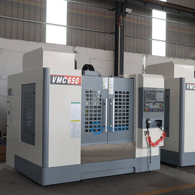 Vertikale Mitte der maschinellen Bearbeitung der Fräsmaschine VMC 650 Taiwan der Achse der Achse 5 Achse 4 CNC 3 der hohen Qualität