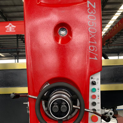 Manuelle vertikale Radialhydraulische radialHochleistungsbohrmaschine der armstandbohrmaschine Z3050x16 mit dem Radialarm
