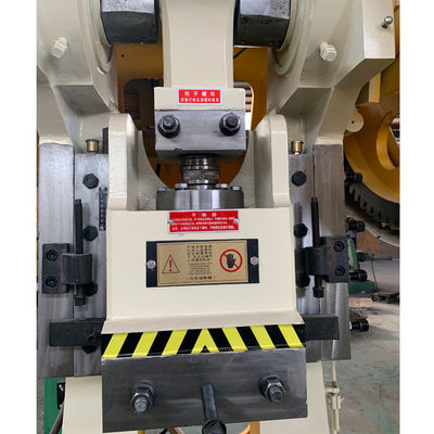 Fördernde automatische Öse, die hydraulische Durchschlags-Maschine locht