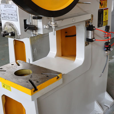 Fördernde automatische Öse, die hydraulische Durchschlags-Maschine locht