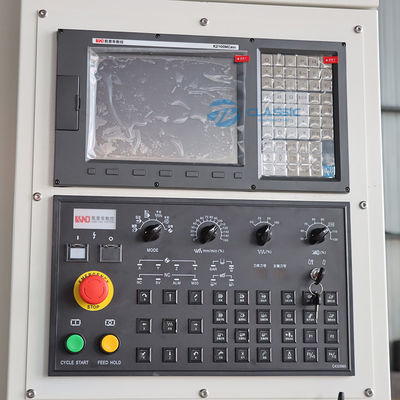 Mitte der maschinellen Bearbeitung Taiwan-Marke mini vertikales VMC640 cnc-Metallfräsmaschine