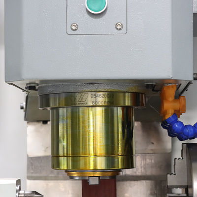 Achse der Achse 4 Systems 3 CNC Fraiseuse GSK Siemens Fanuc vertikales Bearbeitungscer cnc Mini-CNC fresadora Fräsmaschine XH7124